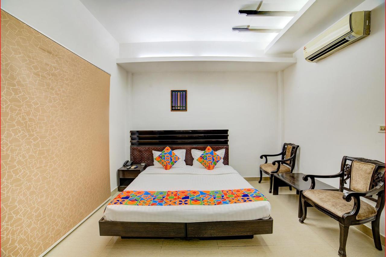 Fabhotel Exotica Greenpark Nueva Delhi Exterior foto